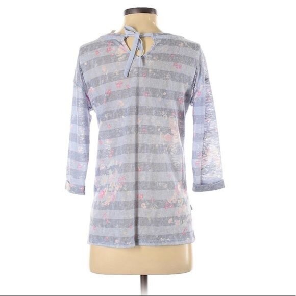 LC Lauren Conrad Striped Floral Sweater Size XS Blue Lightweight 3/4 Sleeves - Picture 3 of 7